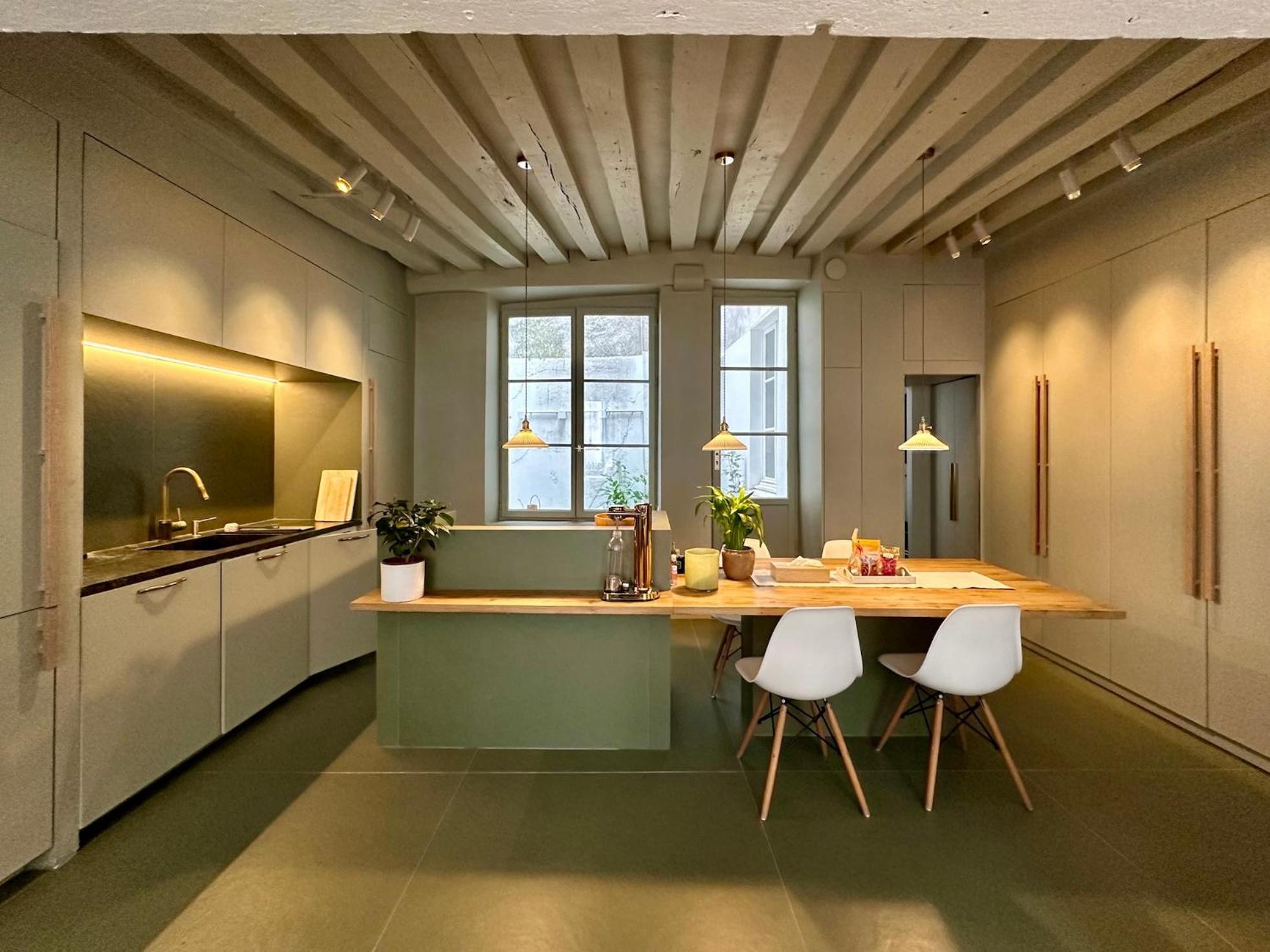 Marais 8rdl - 2 Rooms, 2 Bathrooms, Terrace * Paris