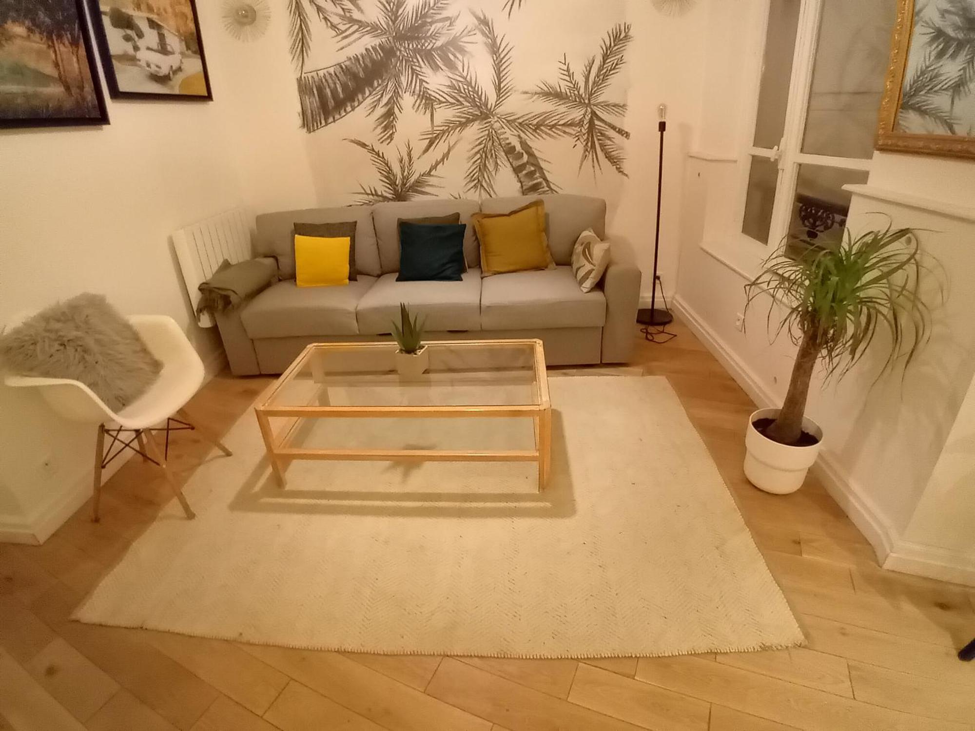 Center Paris, Amusing2bed Room,68sqm-5 Mins Eiffel Tour And Louvre Meusm ,gare Montparnasse ,front Metro