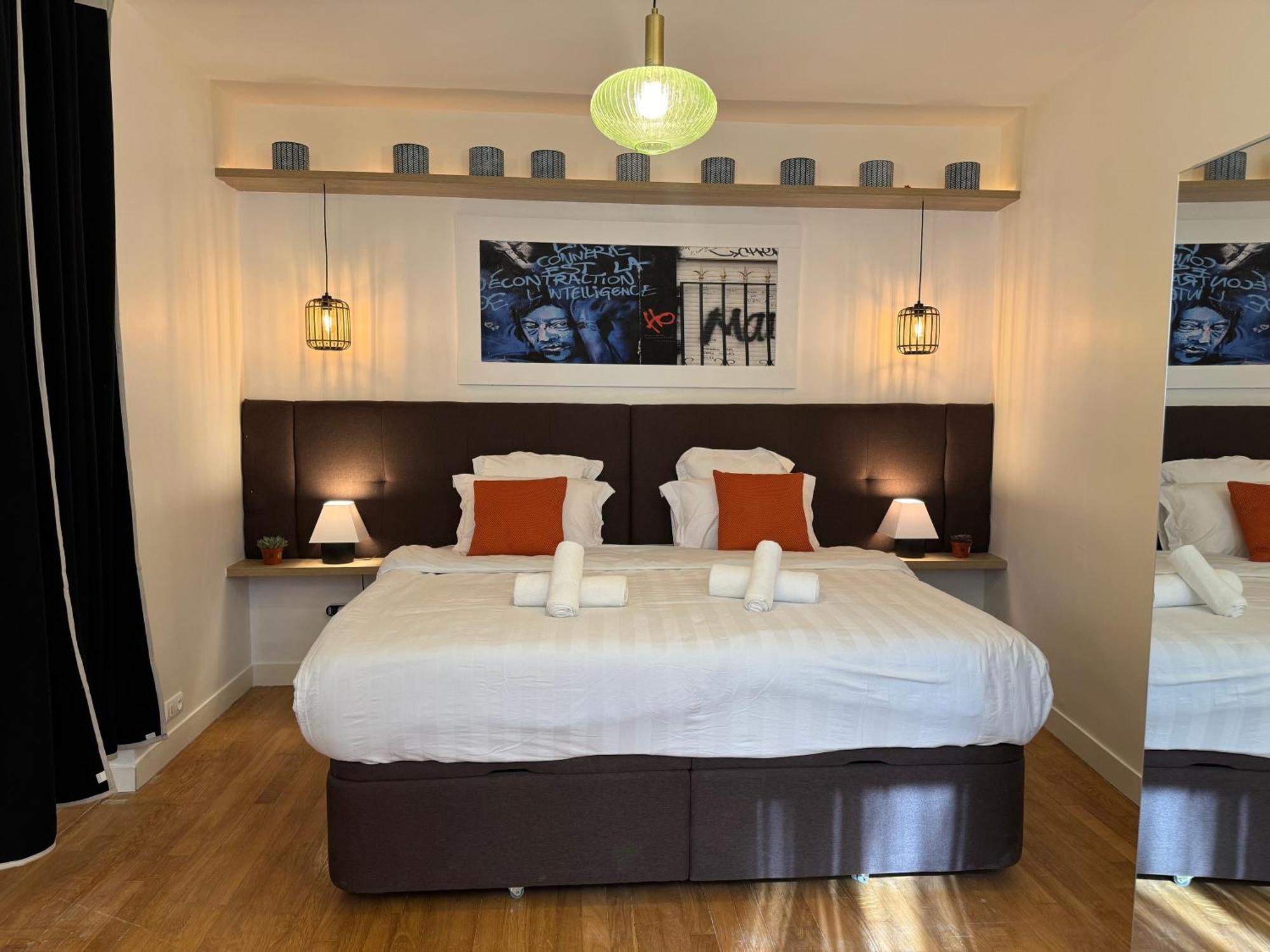 Apartment Marais, Sainte-croix Bretonnerie - 6 Places Paris