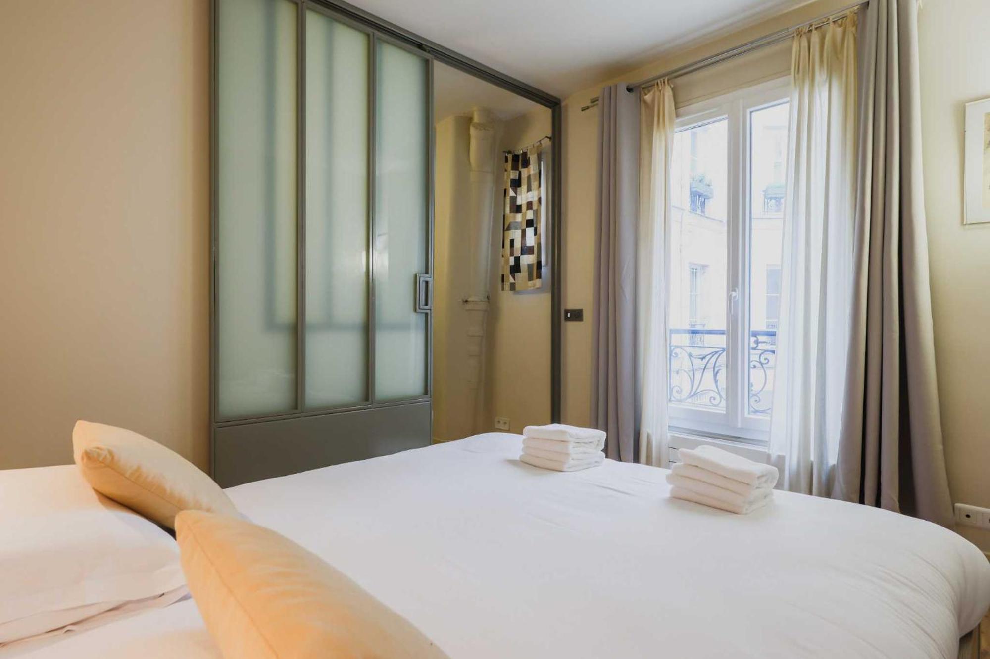 Apartment Modern Flat - 1bd-4p - Parc Monceau Paris