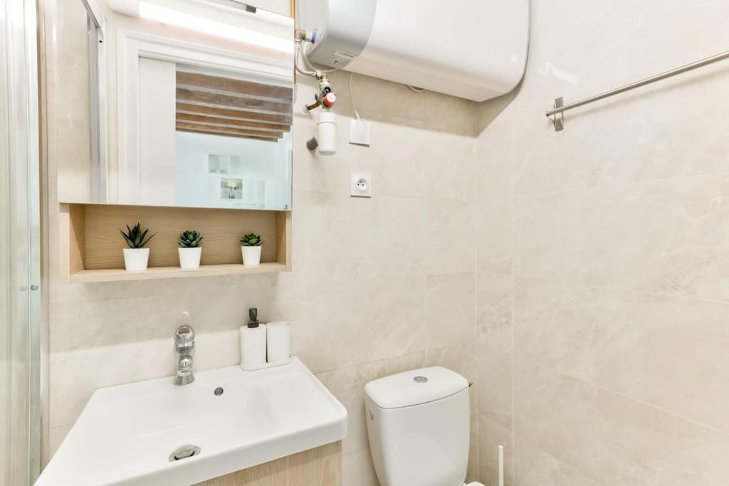 5mn Walk From Oberkampf Metro Station Appartement Paris