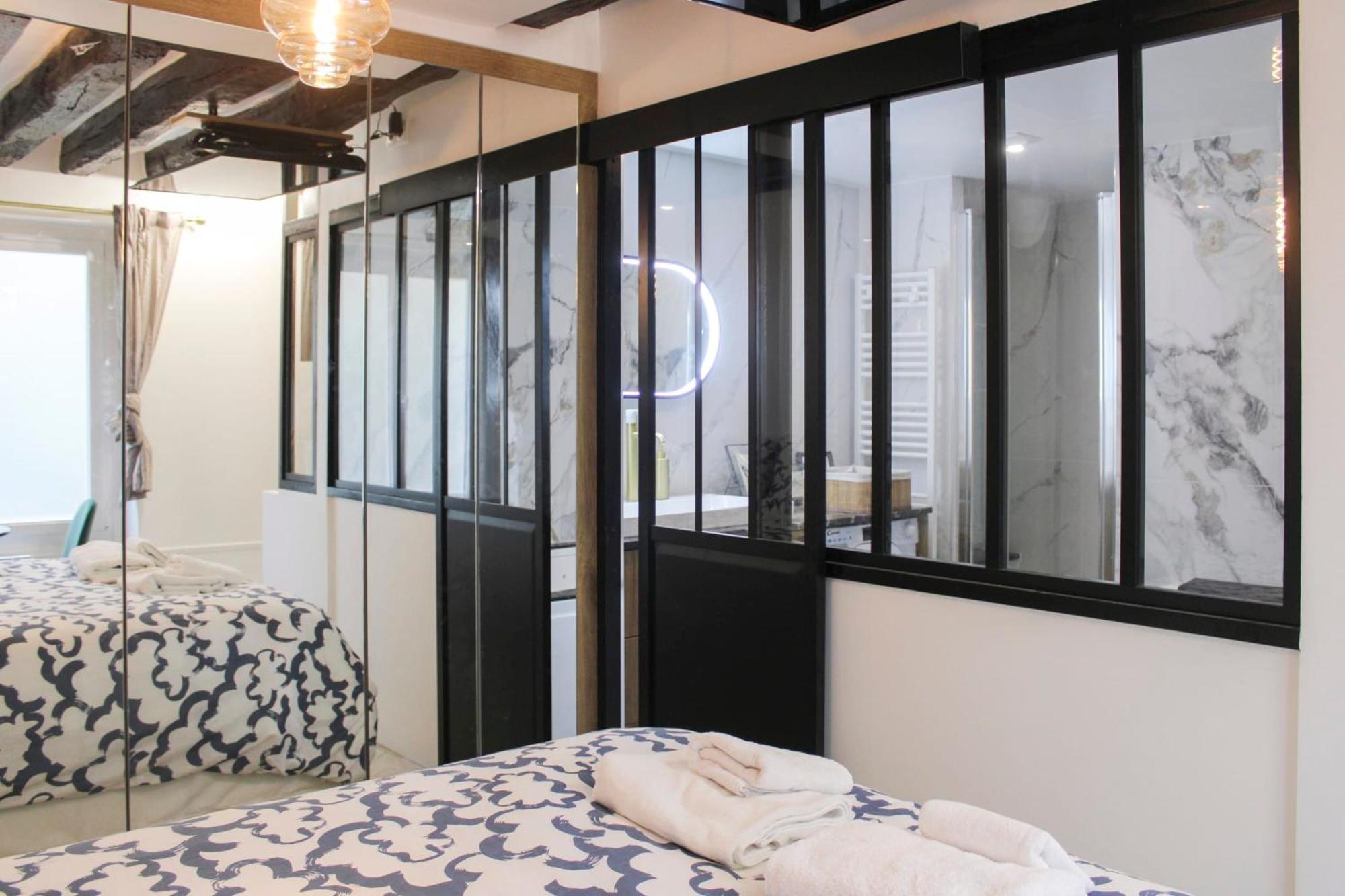 Apartment Charming 2-room In The Heart Of