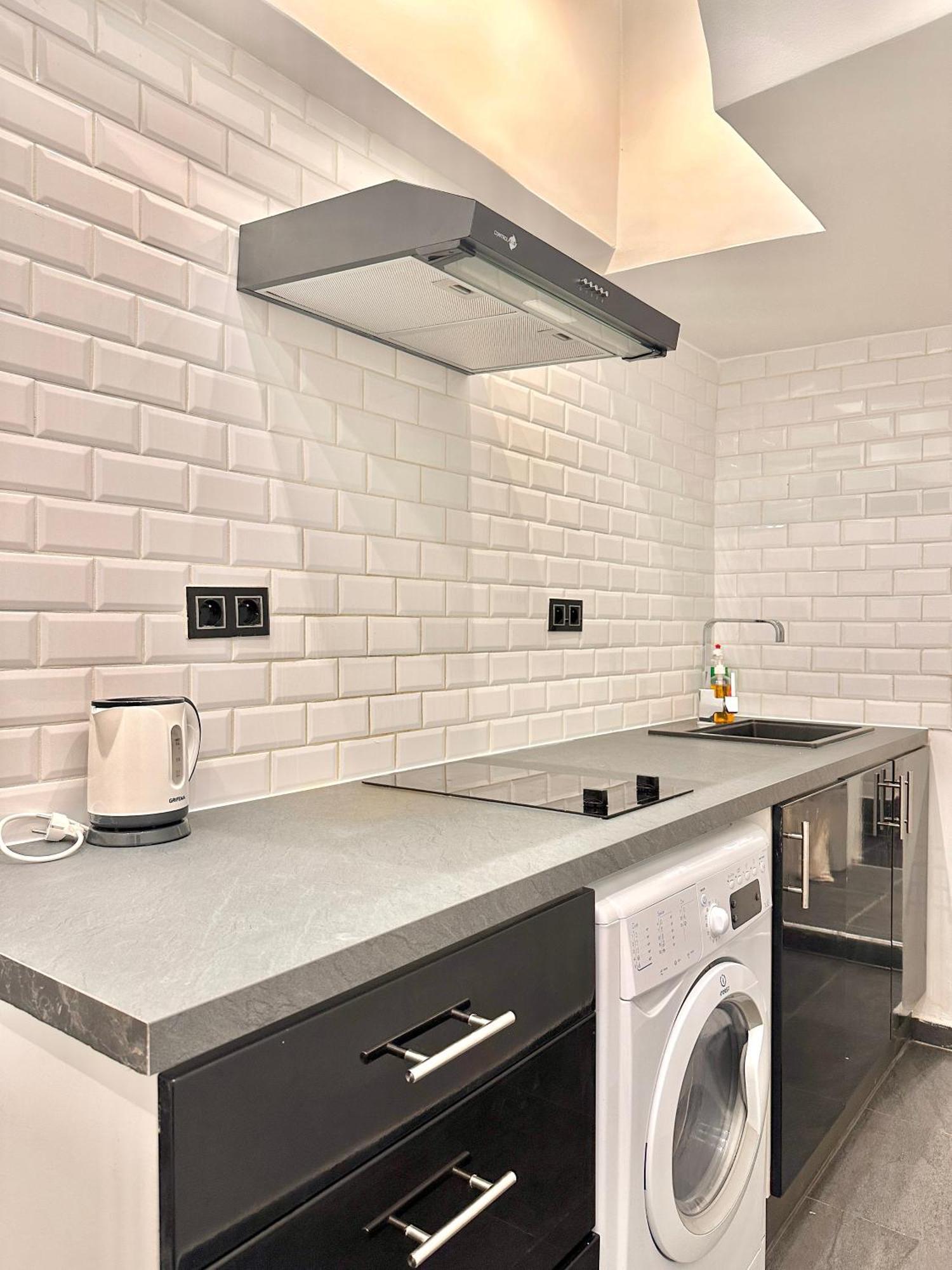Bed & Breakfast Cozy Near Marais On Rue Trousseau Paris