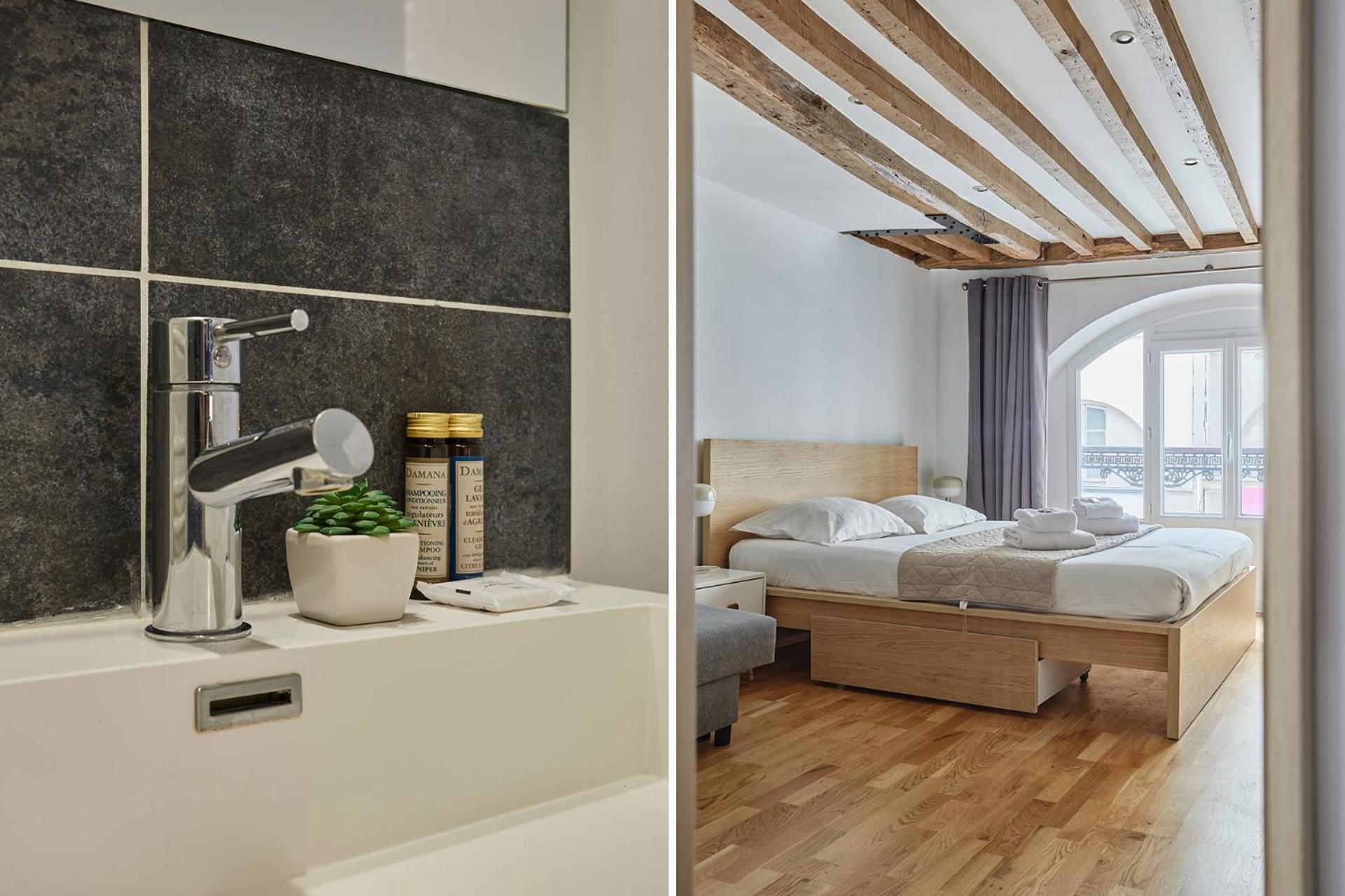 Charming Center Of By Prestige Apartment