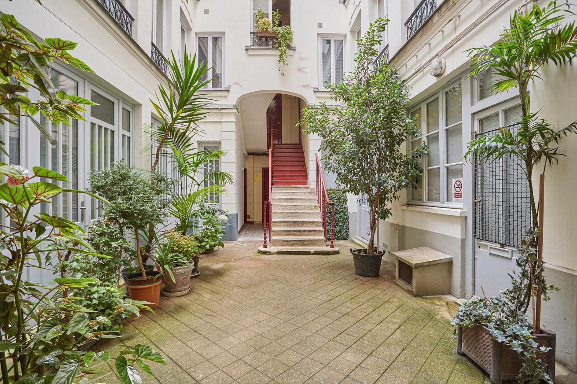Charming Center Of By Prestige * Paris