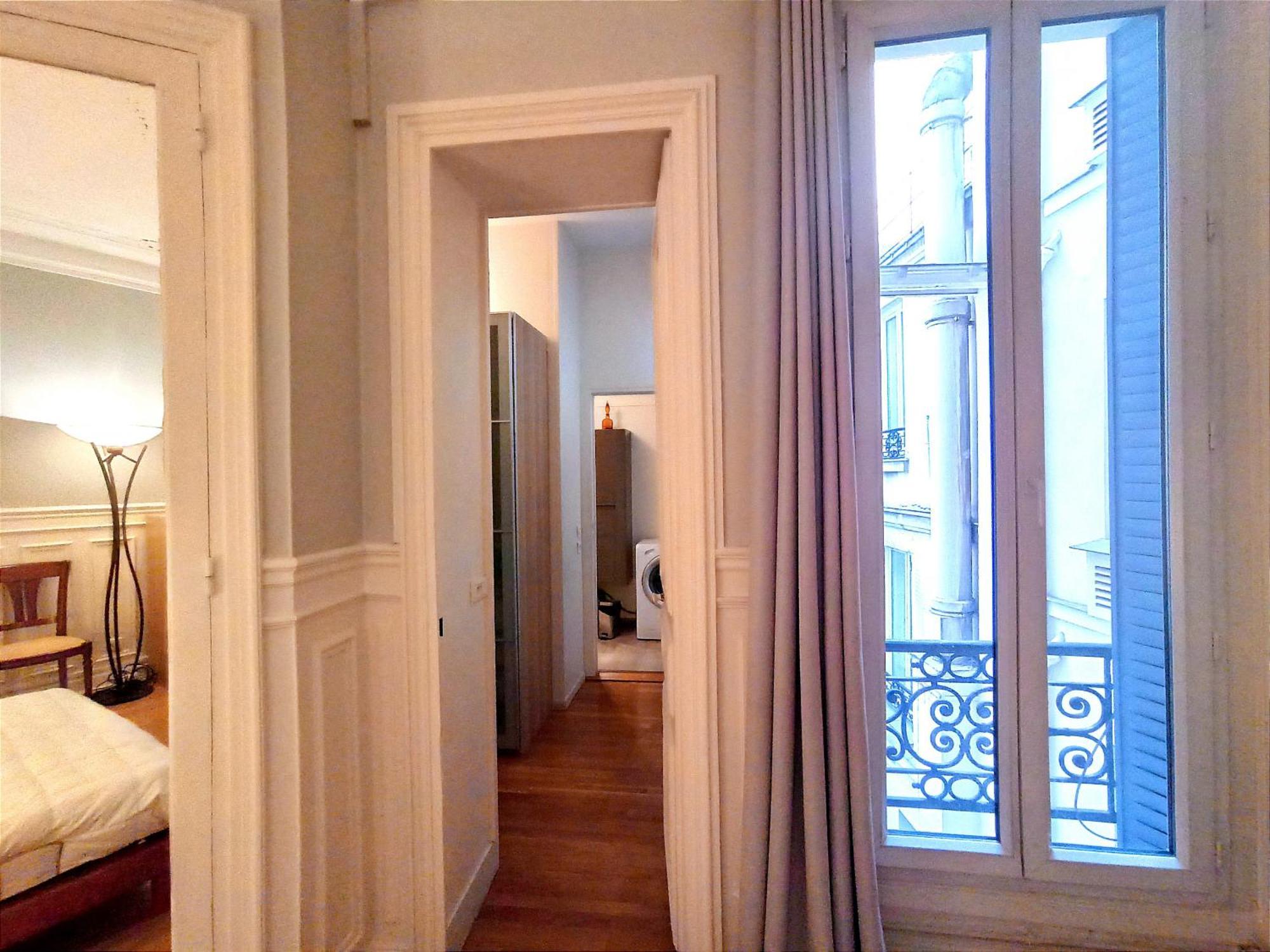 Bd De La Tour Maubourg - 7 *