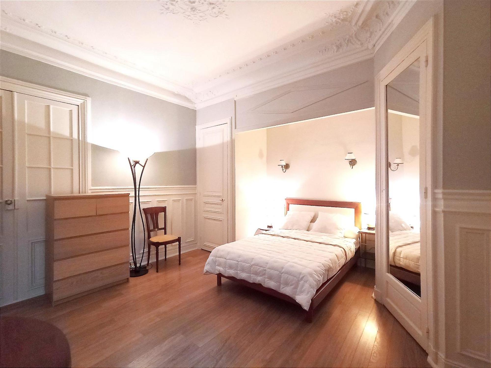 Bd De La Tour Maubourg - 7 * Paris