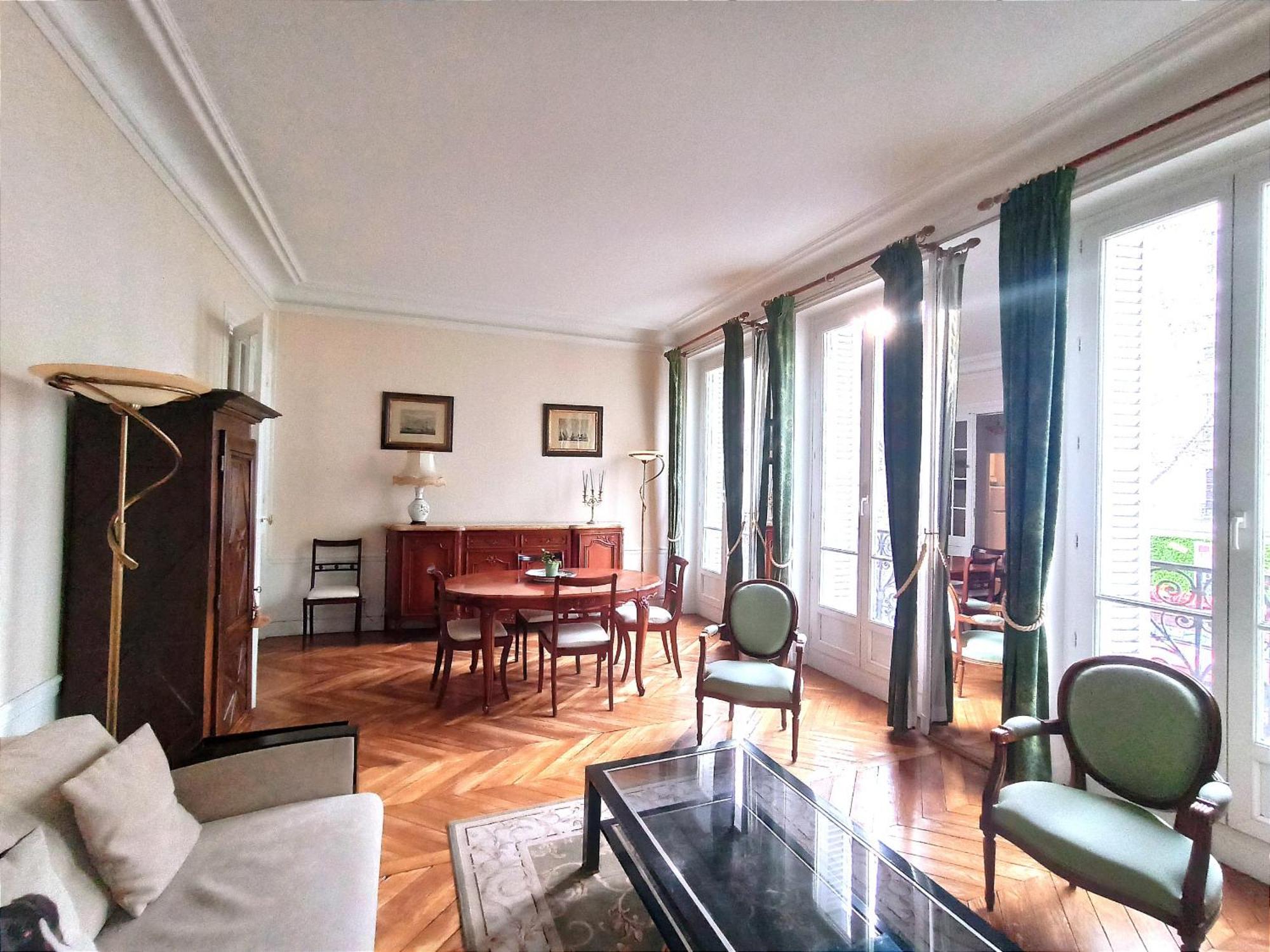 Apartment Bd De La Tour Maubourg - 7 *