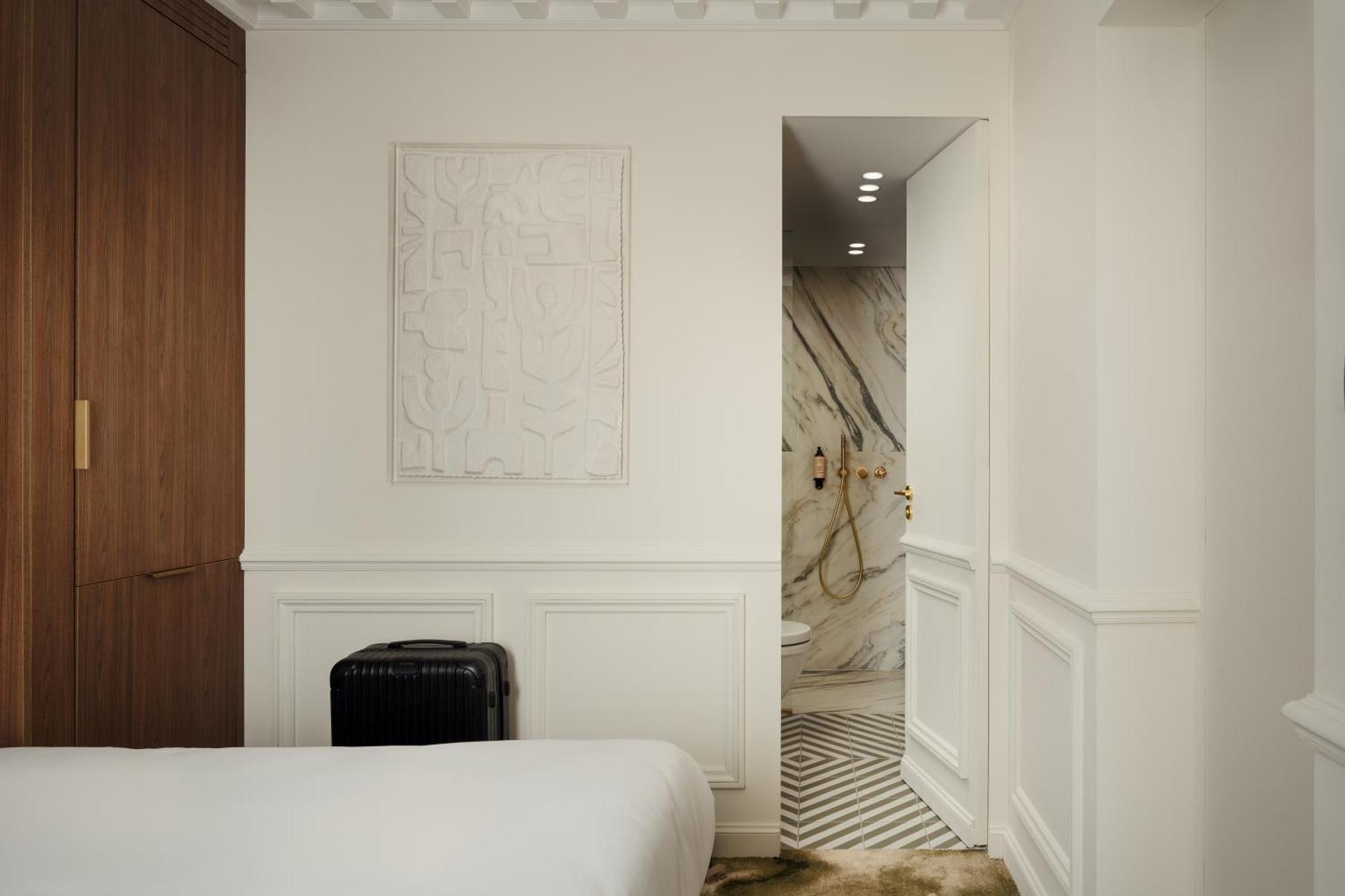 Leon Apartment