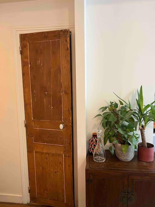 Haussmanien Au Coeur Du Village Montmartre ! Apartment *