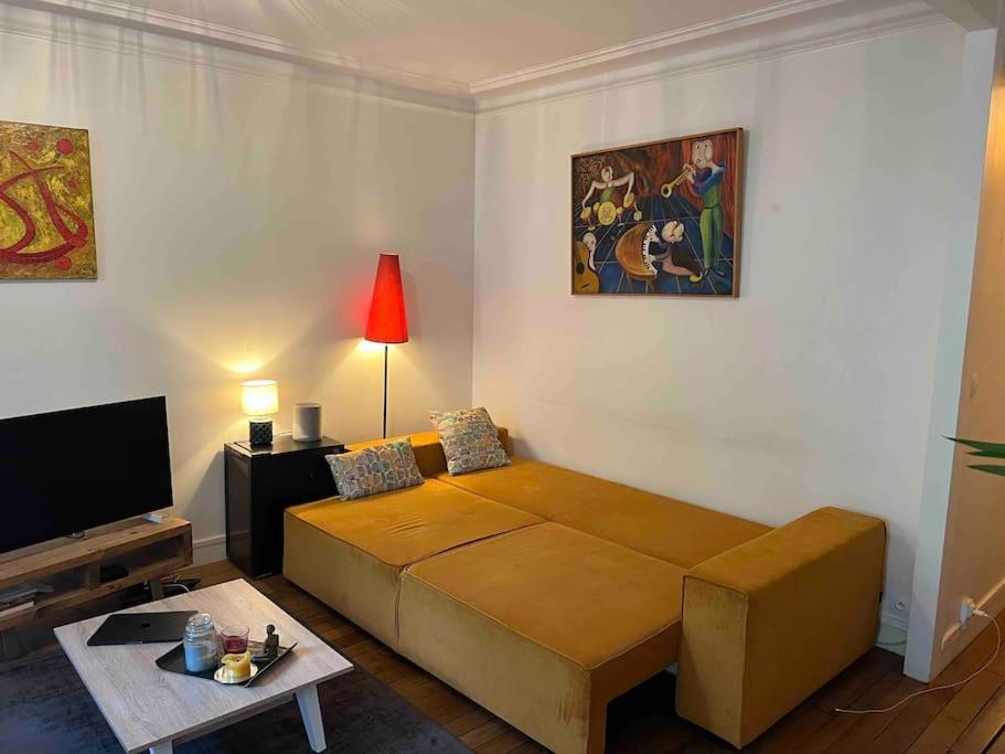 Haussmanien Au Coeur Du Village Montmartre ! Apartment *