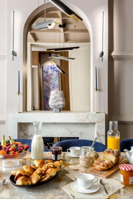 Apartment Luxury 5 Bedroom & 5 Bathroom - Eiffel Tower *
