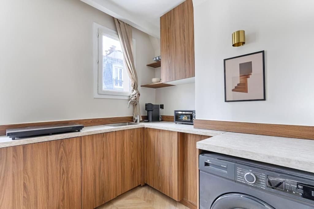 Barbes Buttes Chaumont Cosy Studio 2p Apartment