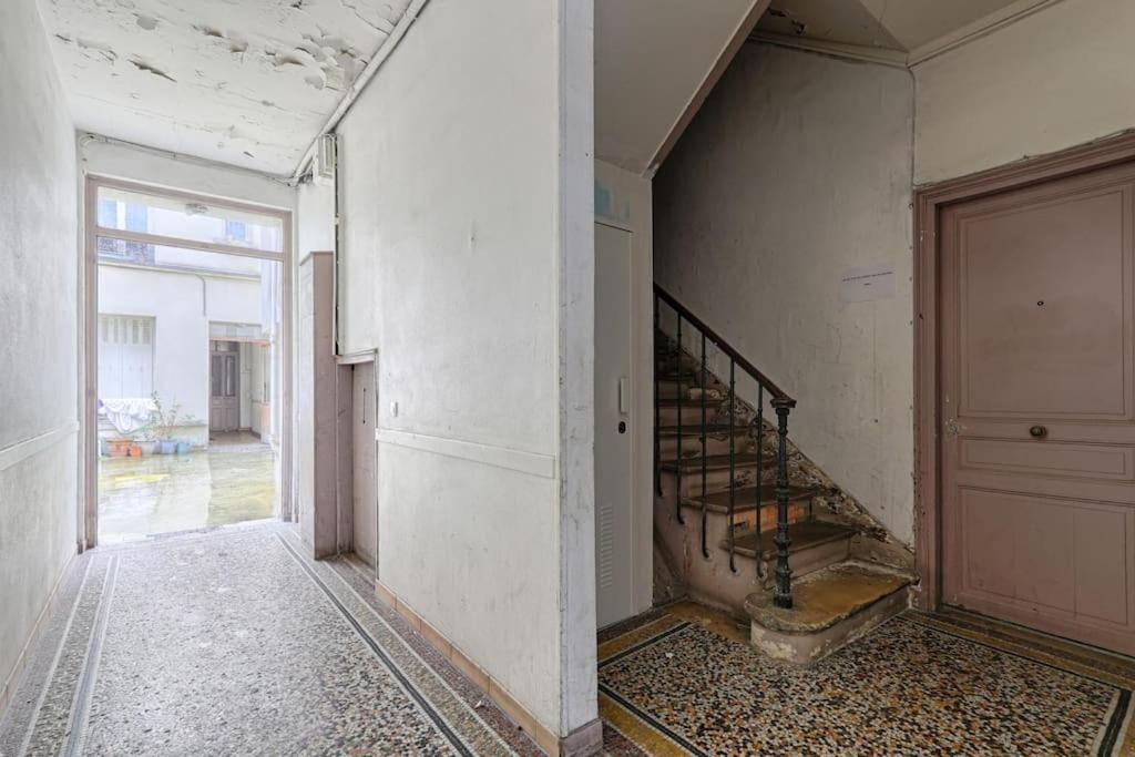 Barbes Buttes Chaumont Cosy Studio 2p * Paris