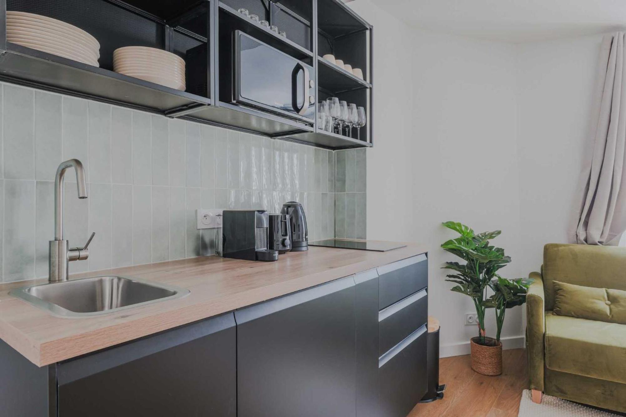 Charming Flat - 1br-4p - Voltaire-nation *