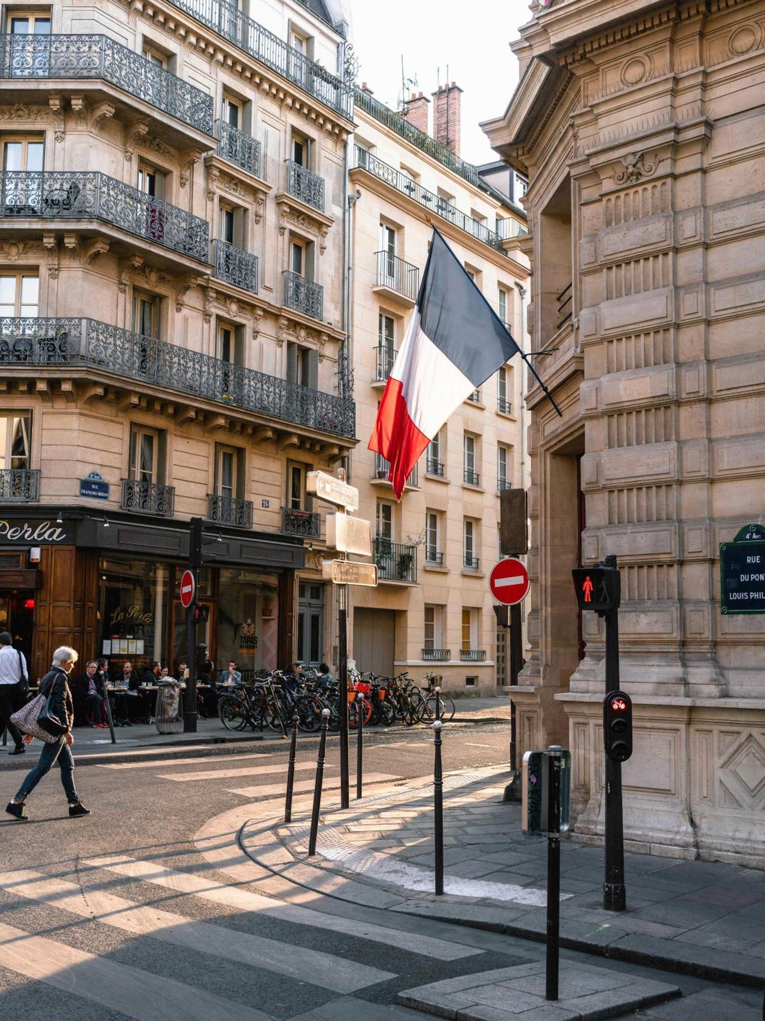 Charming Flat - 1br-4p - Voltaire-nation Apartment