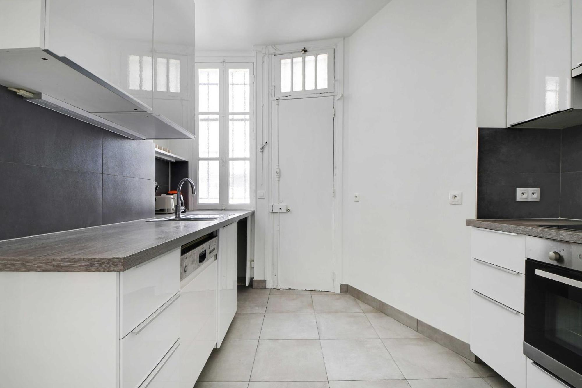 Elegant And Modern 3bd 6p - Eiffel Tower Paris