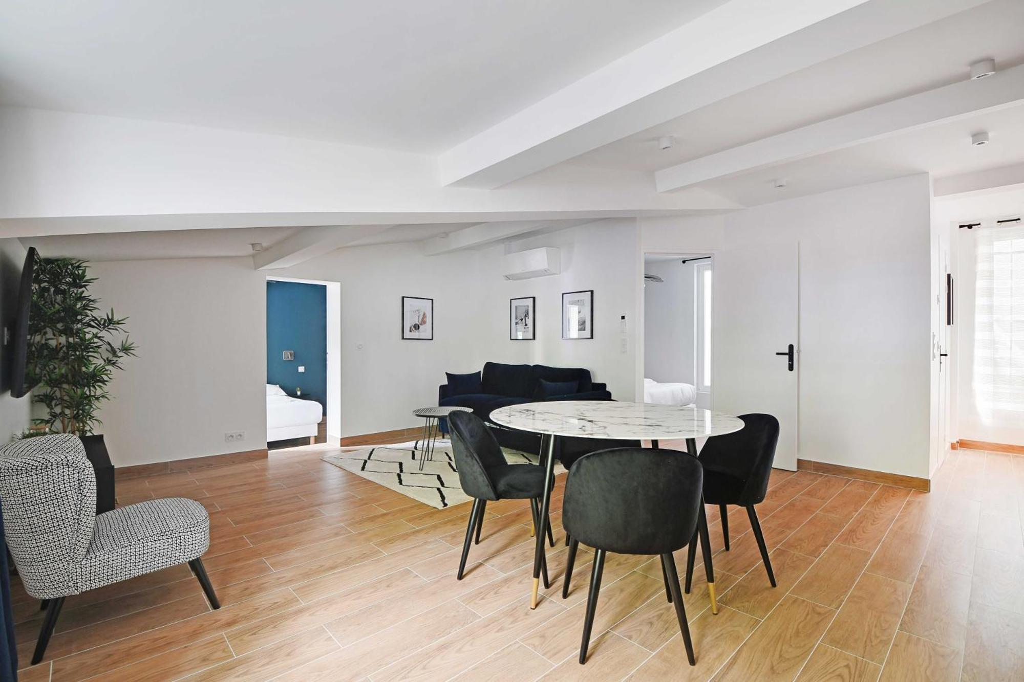 Apartment Refreshing 2bd-6p - 18th Ard *