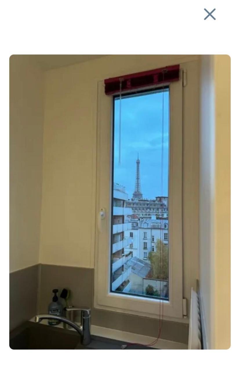 Lumineux 2 Pieces Avec Vue Sur La Tour Eiffel Apartment Paris