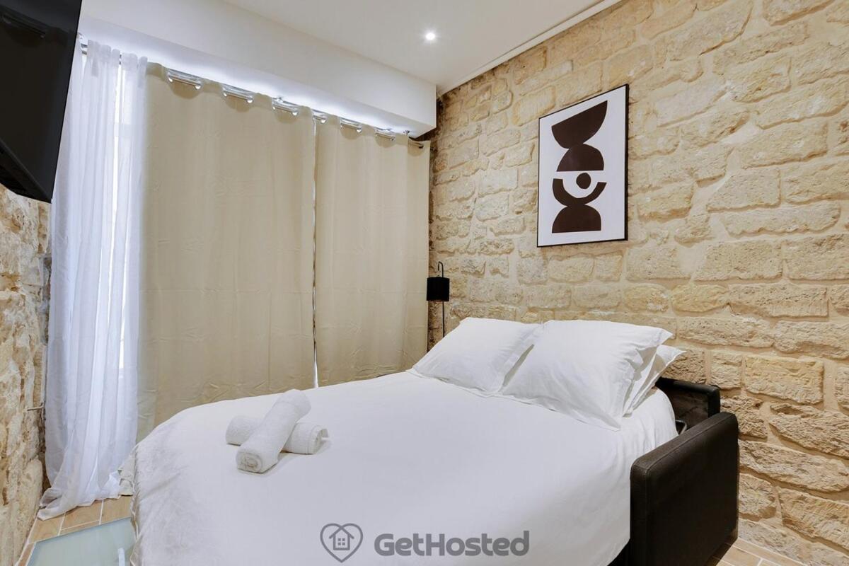 Charming Flat With Jacuzzi Heart Of Gethosted Paris