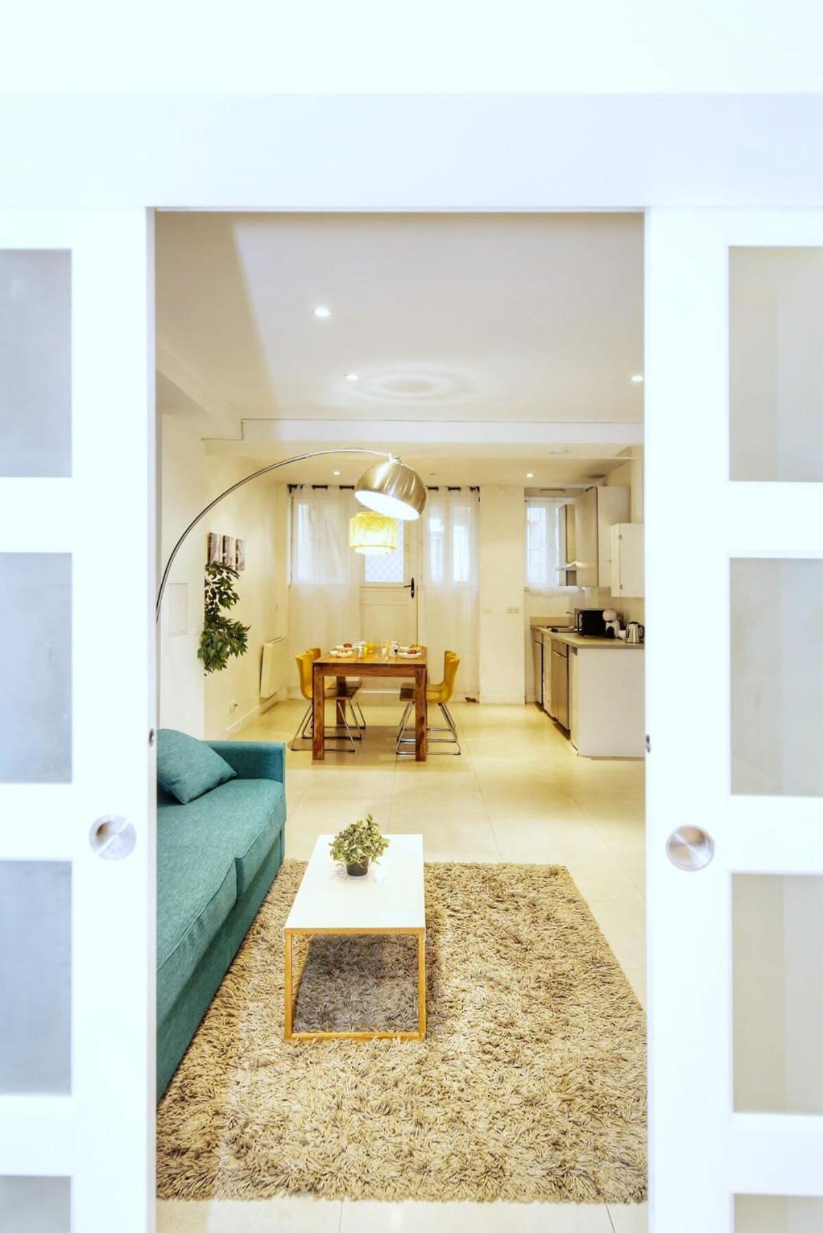 Moderne Et Elegant A 5 - 4p *