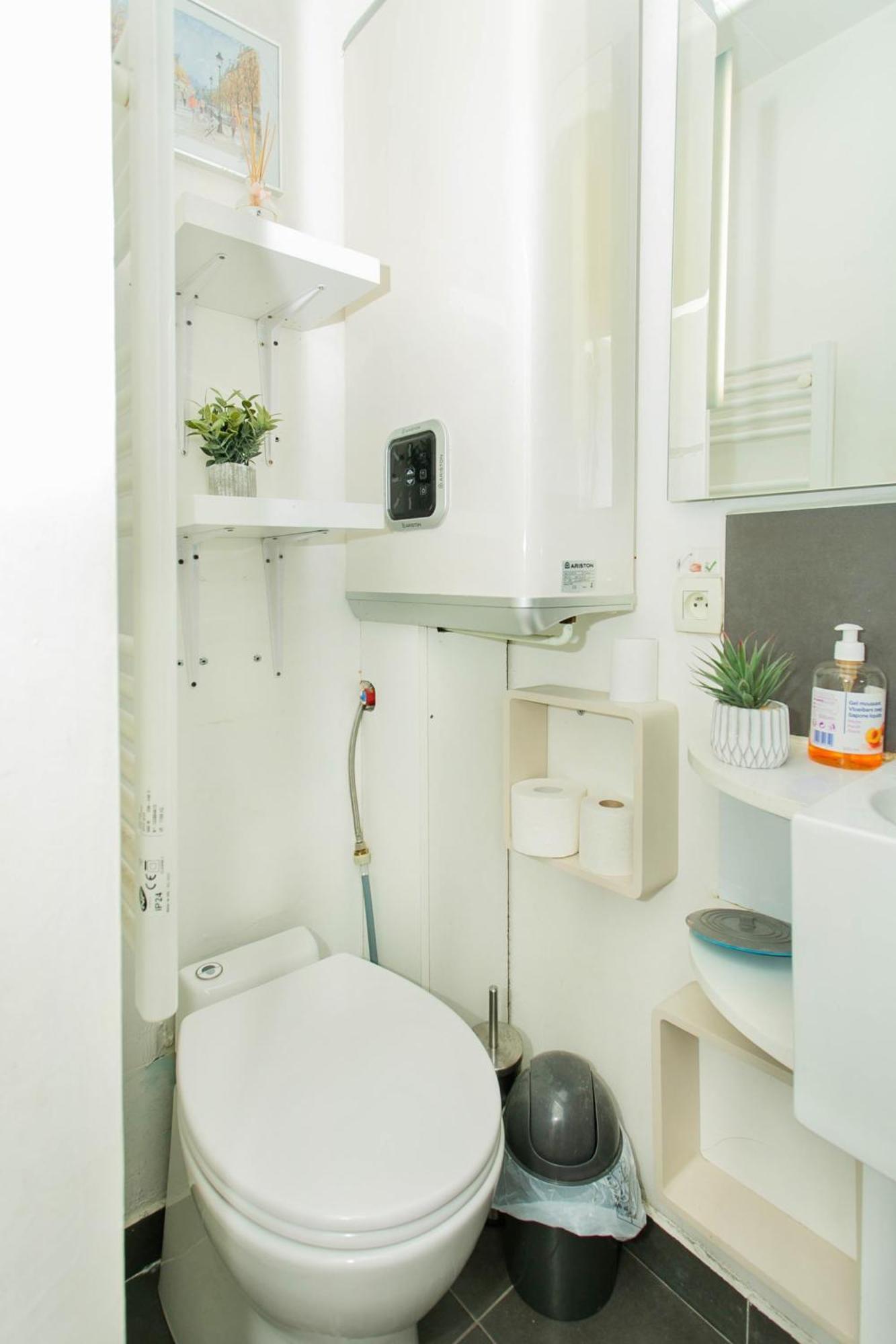 Apartment Champs Elysees & Arc De Triomphe - Cityapartmentstay Paris