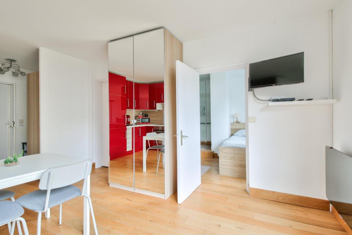 Apartment Charmant T2 Proche De La Place D'italie *
