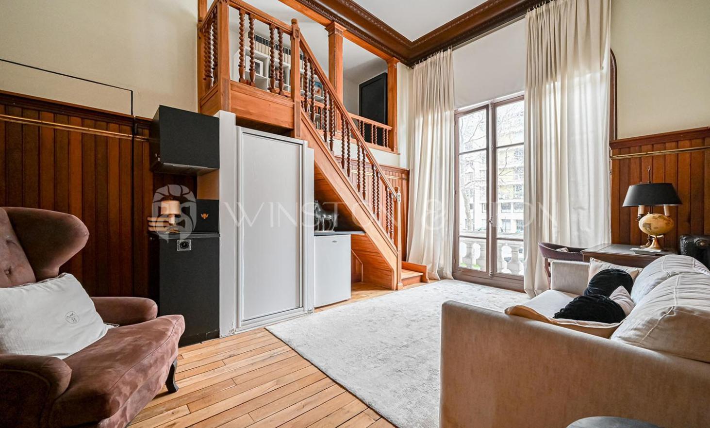 7e Tour Eiffel Apartment Paris