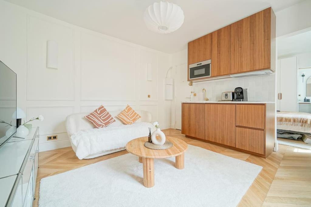 Apartamento T2 Luxueux Invalides 2 Voyageurs *
