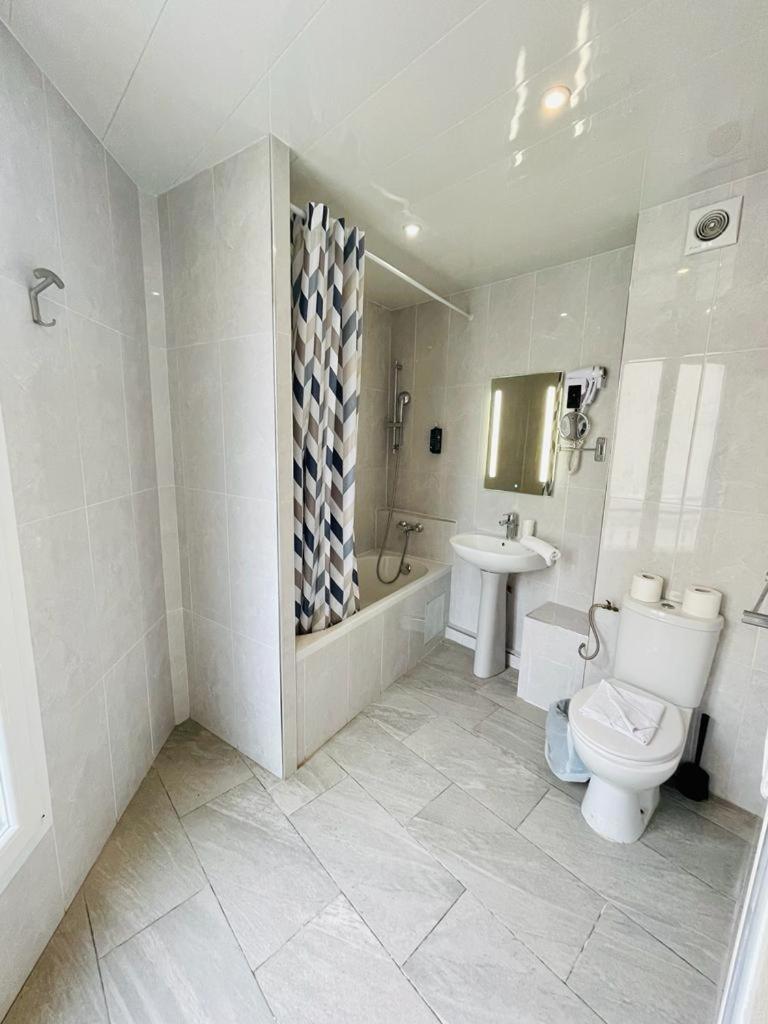 Hipotel Gambetta Republique Hotel 2*