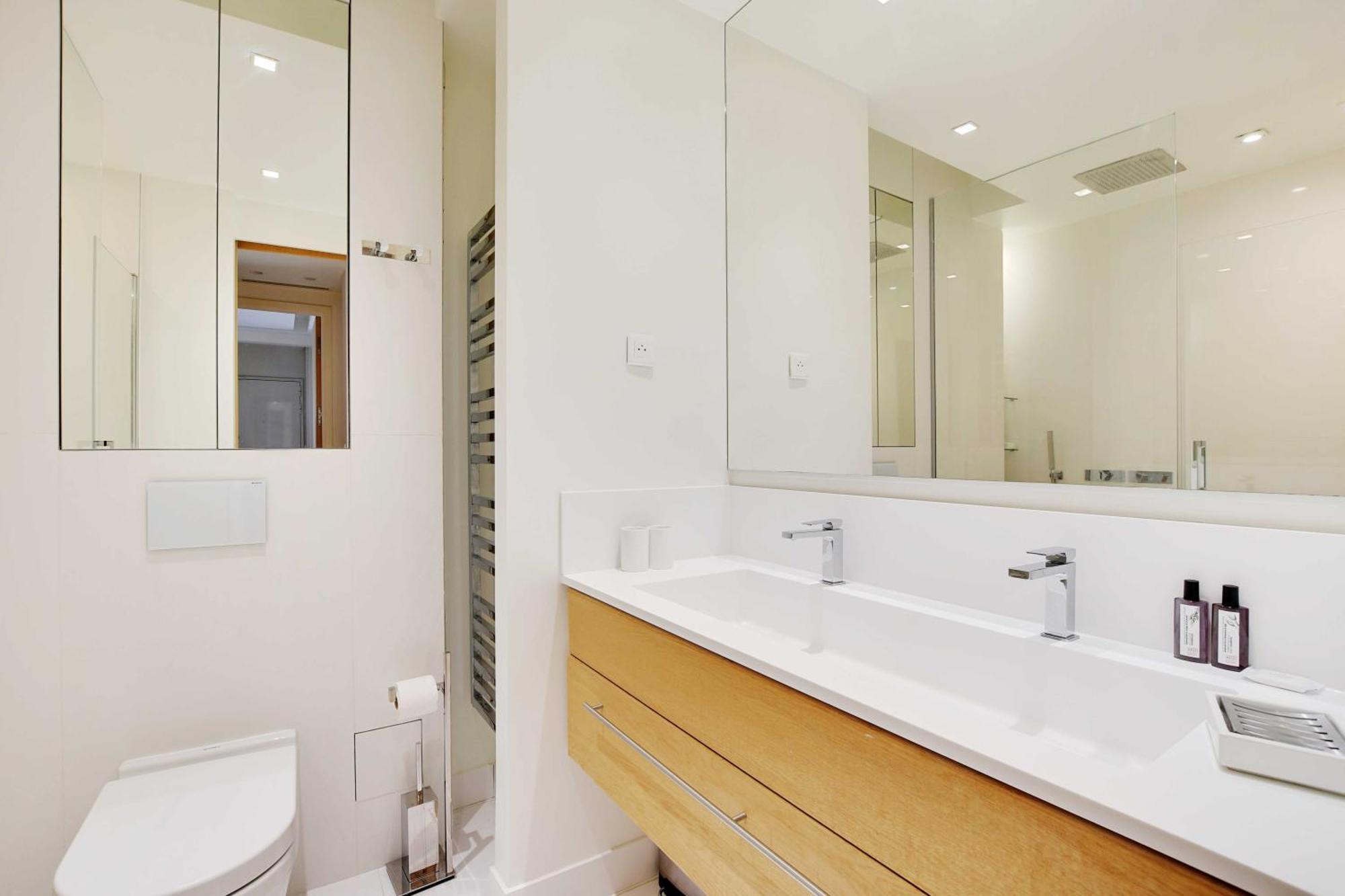 Charming Appt With A-c- 1bd-2p - Tour Eiffel *