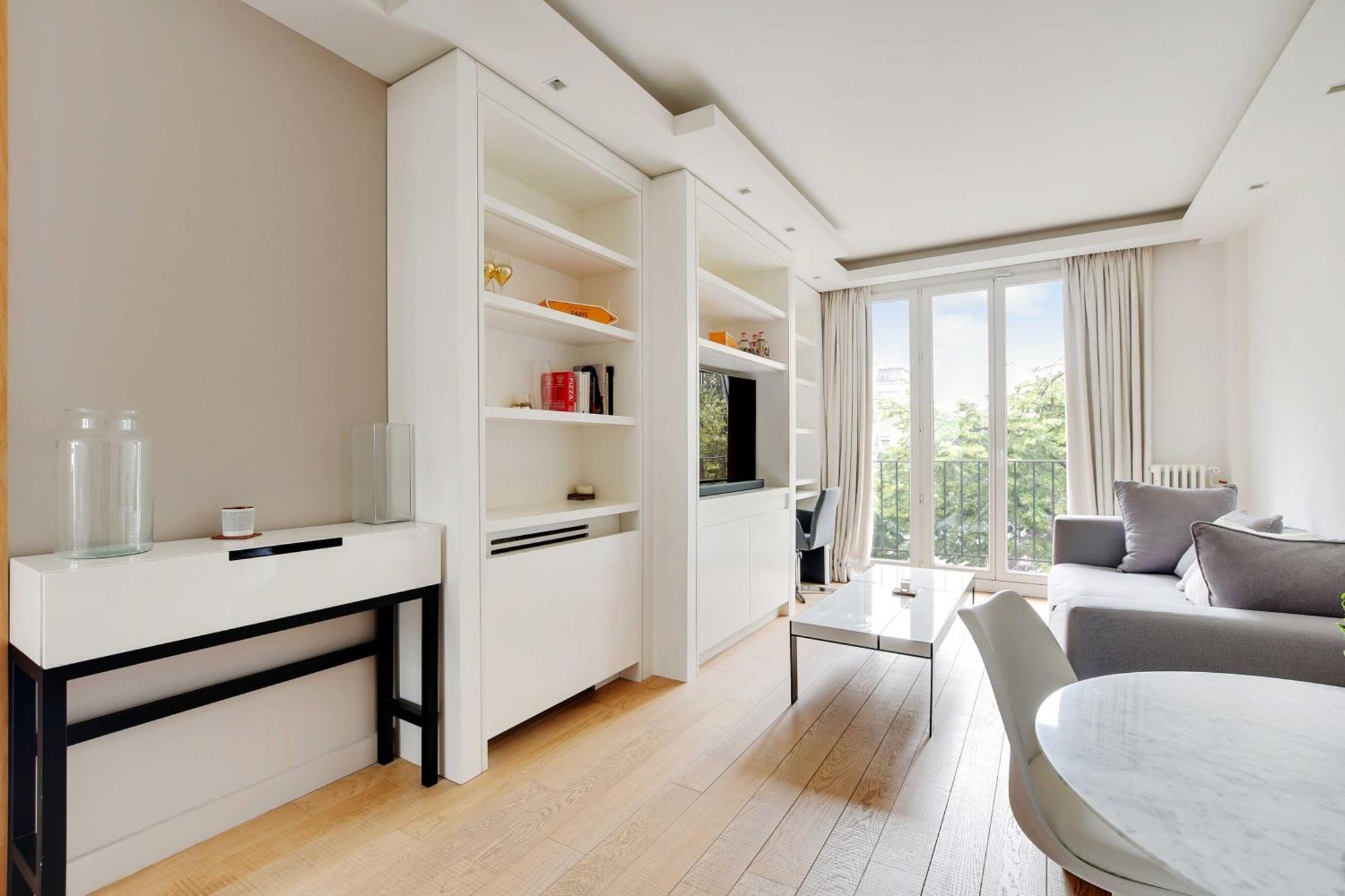 Apartment Charming Appt With A-c- 1bd-2p - Tour Eiffel