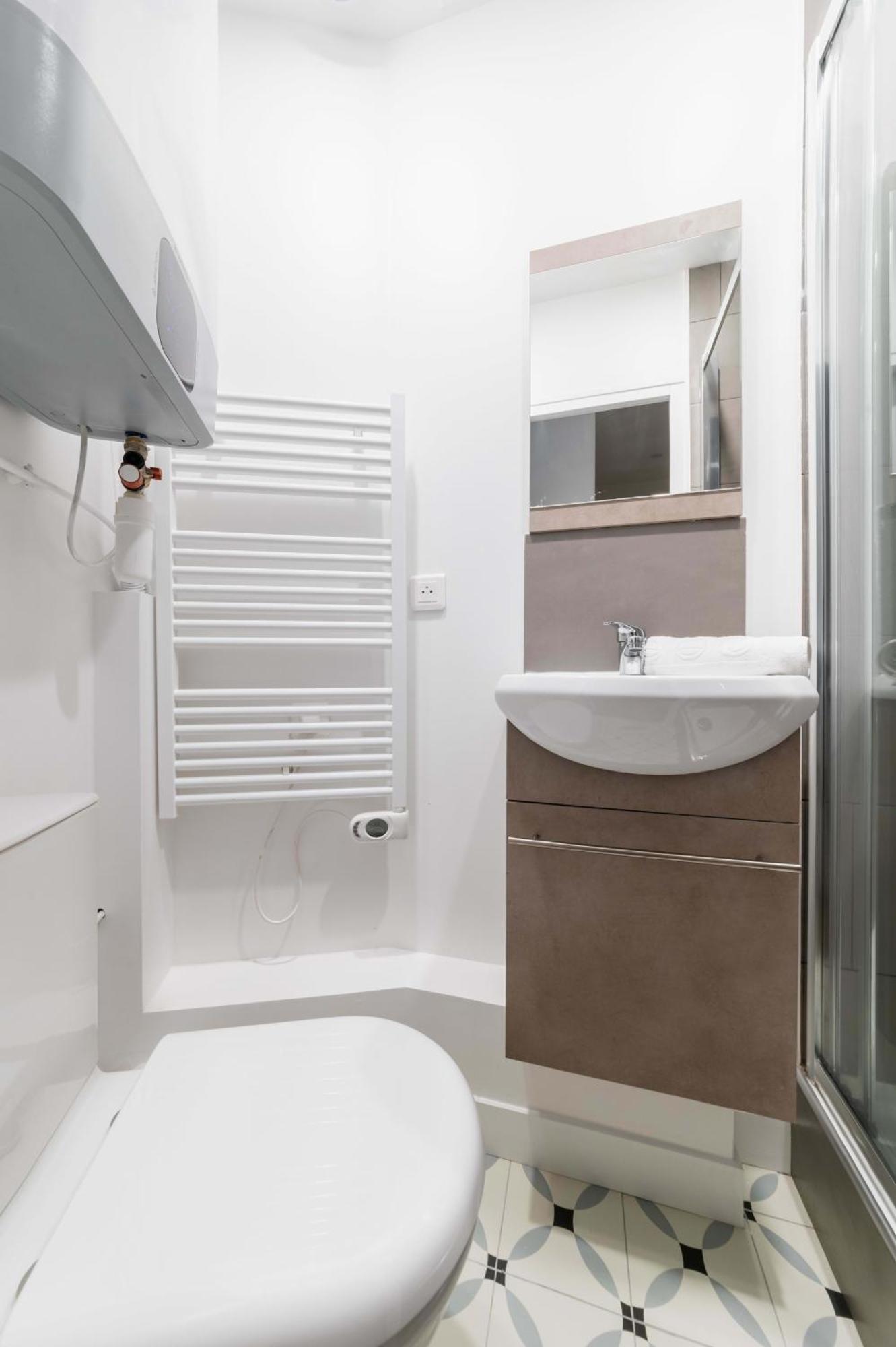 Refait A Neuf Proche Metro - 19 - 2p - Flat-guest Paris