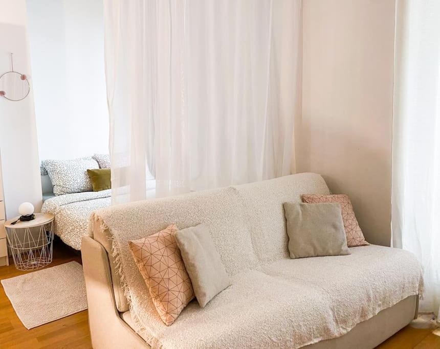 Piece Cosy A 5 Min De La Tour Eiffel A Pied Apartamento