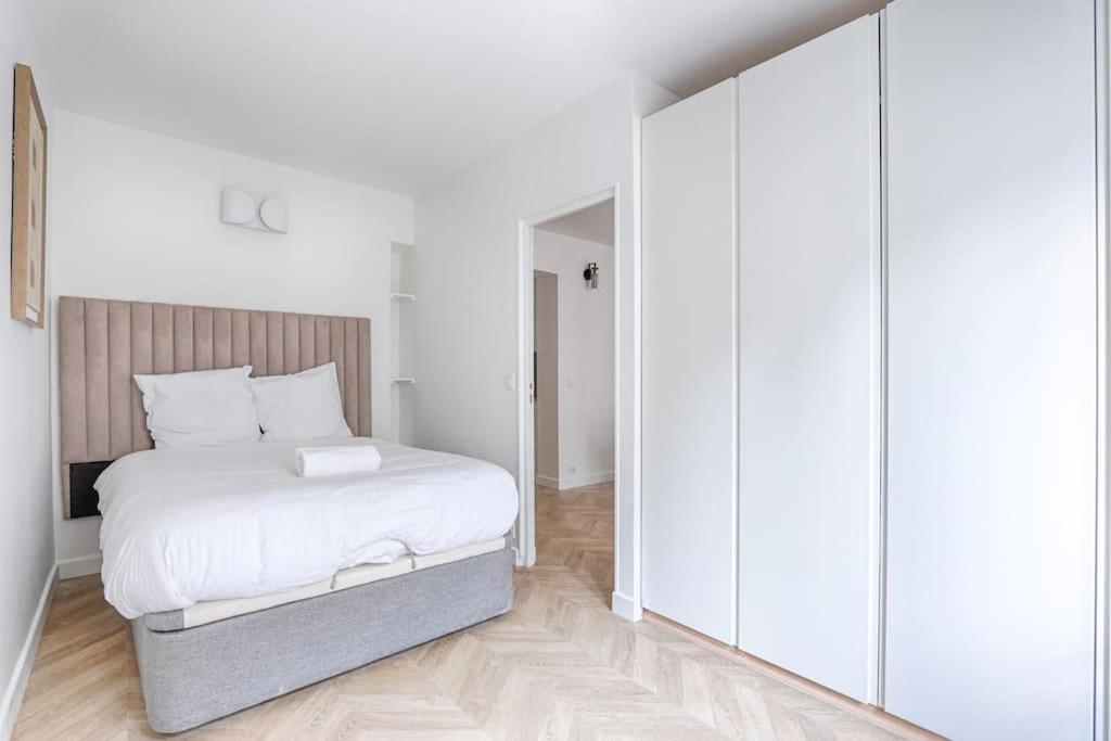 Saussier Ternes Charming 4p Paris