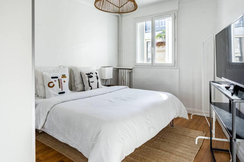 Apartment Premium Flat In Well Furnished 16th District Paris