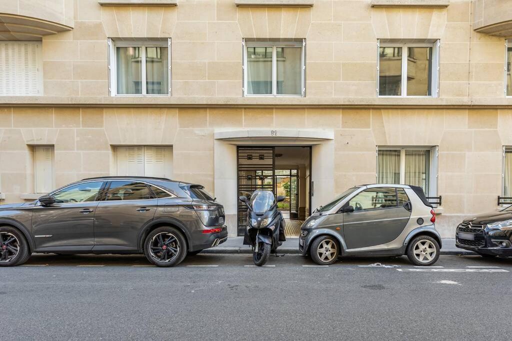 Premium Flat In Well Furnished 16th District Paris