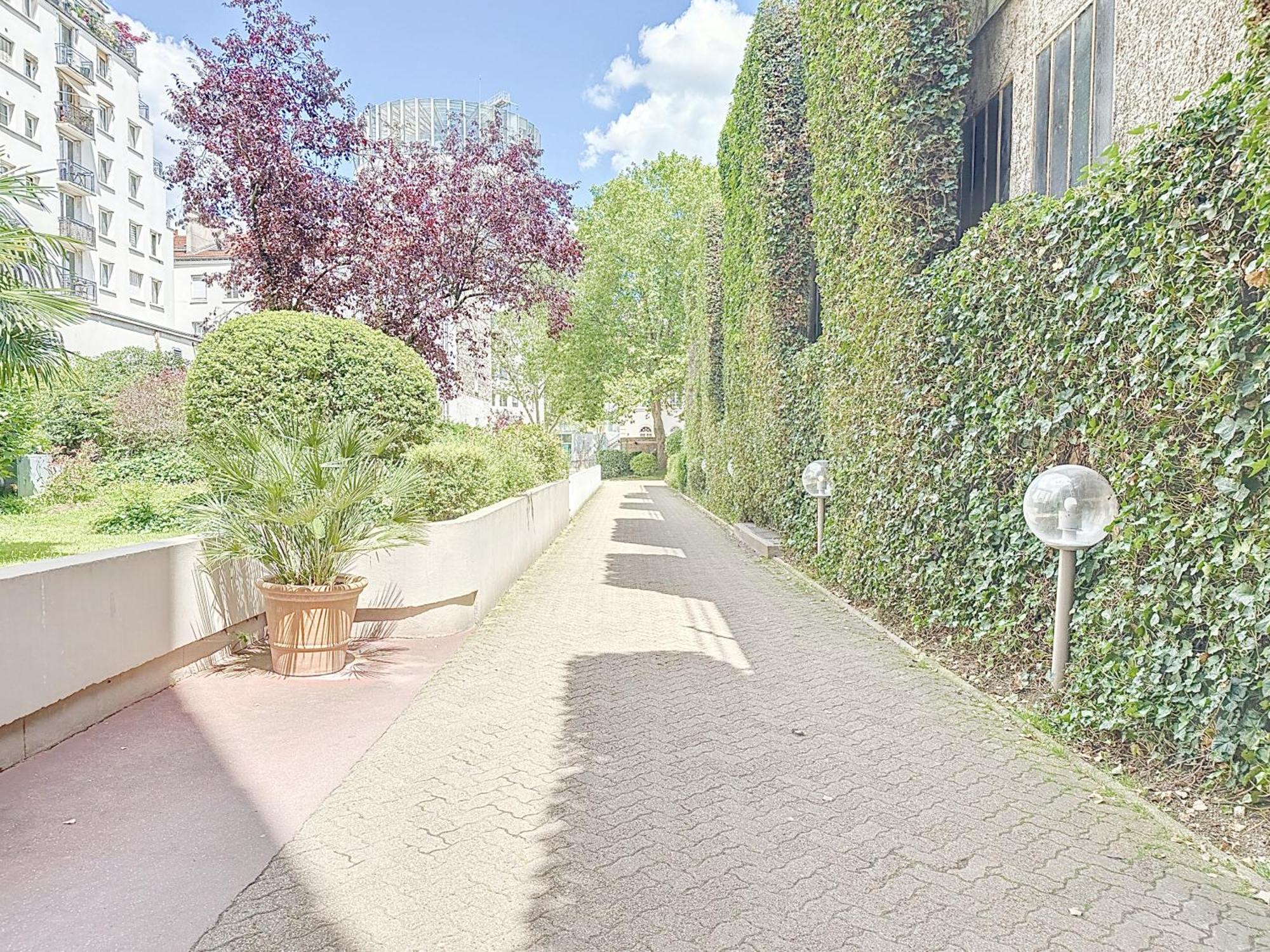 114 - Renove De Luxe Pour 4 Personnes *
