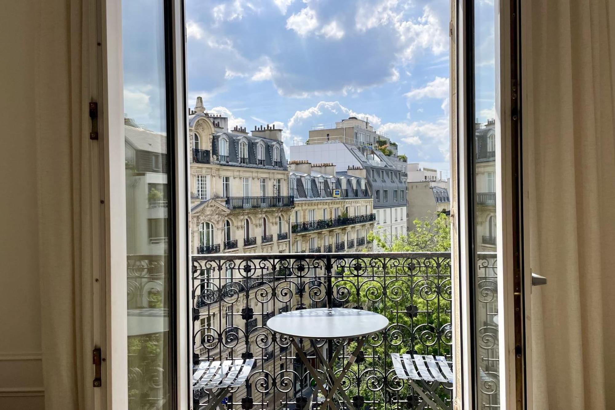 Parisian Flat Close Eiffel Tower Apartment *