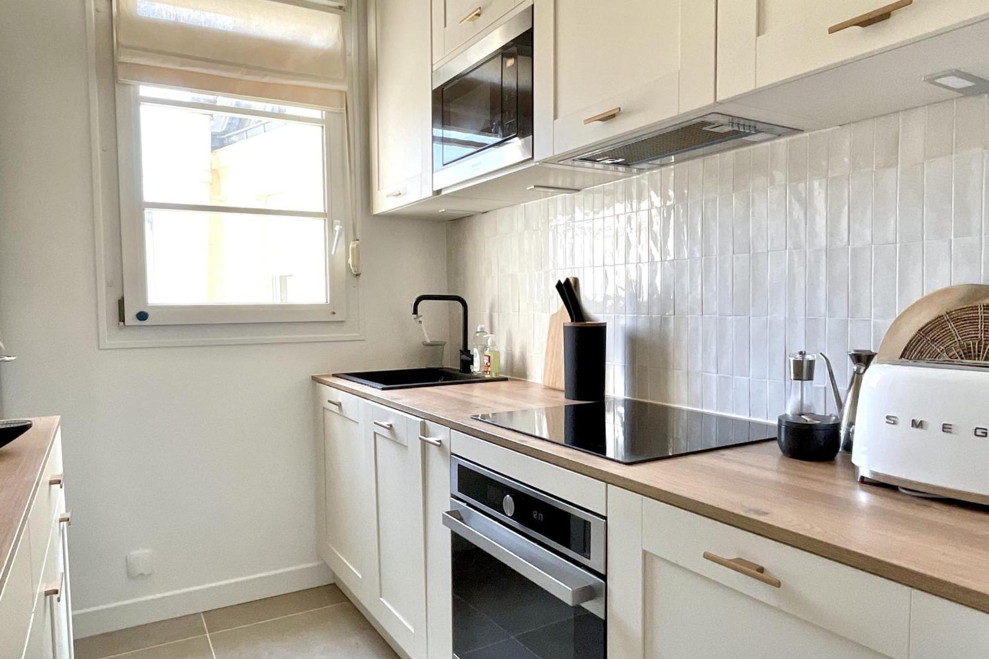 Apartment Parisian Flat Close Eiffel Tower *