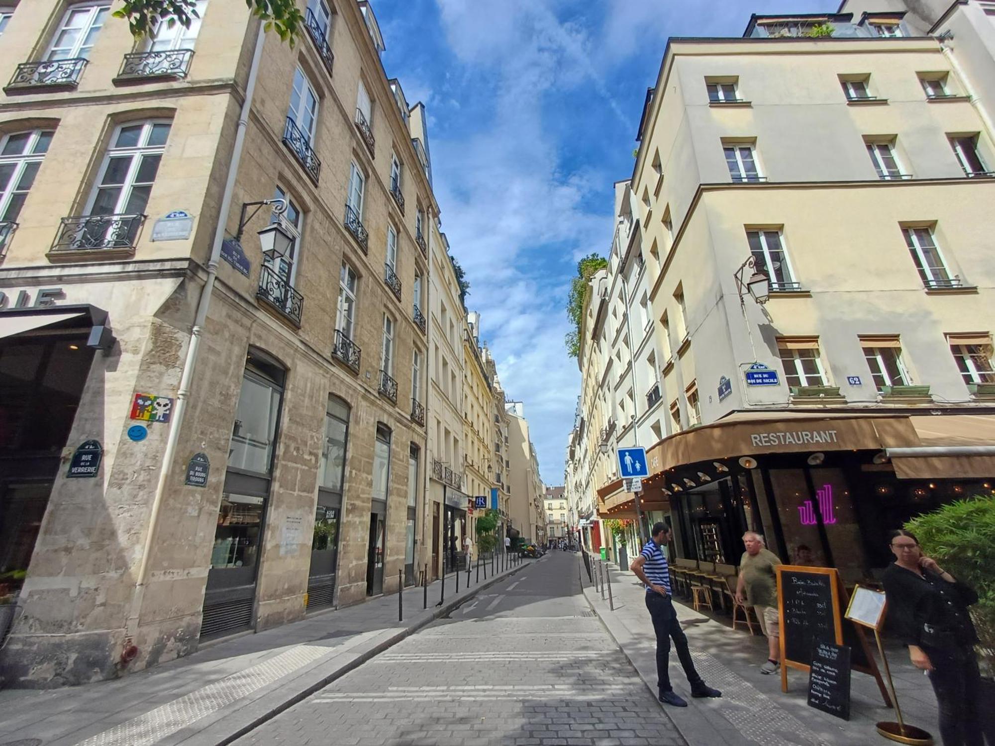 Happy - De Le Marais Apartamento *