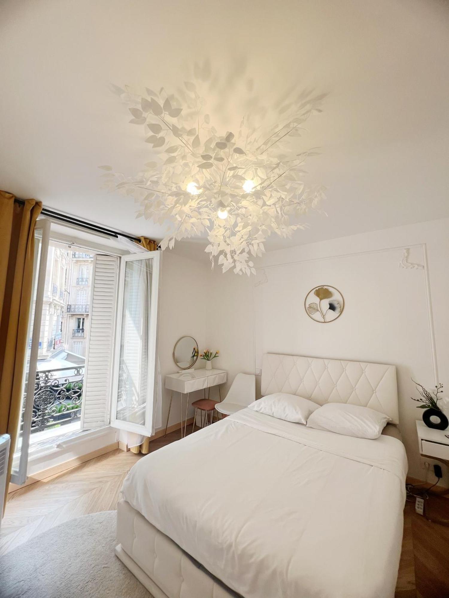Apartment De Luxe Juste A Cote Des Champs-elysees