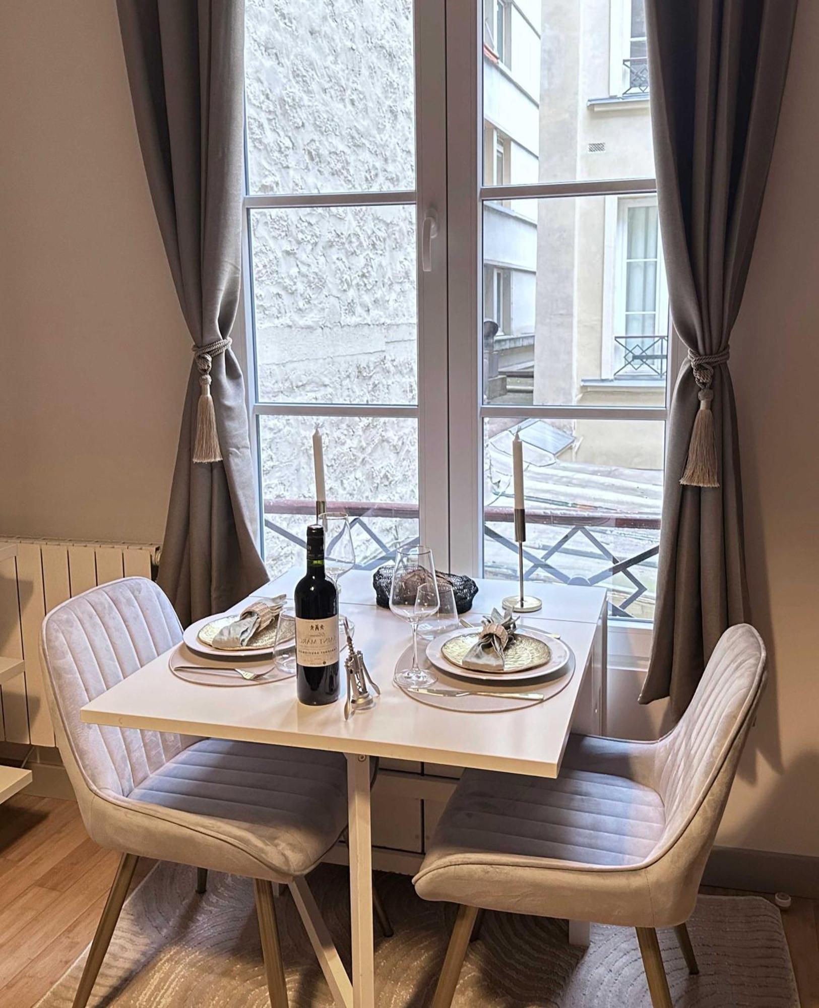 Renovated Champs-elysees Retreat Apartamento Paris