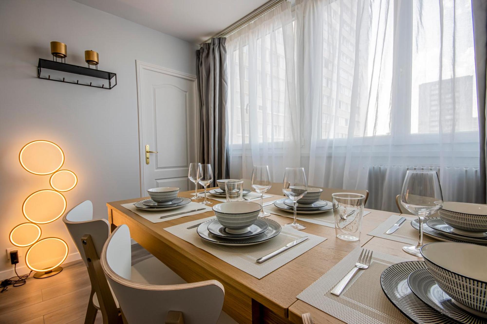 Apartment Cosy Aux Coeur De - 10 Pers Paris