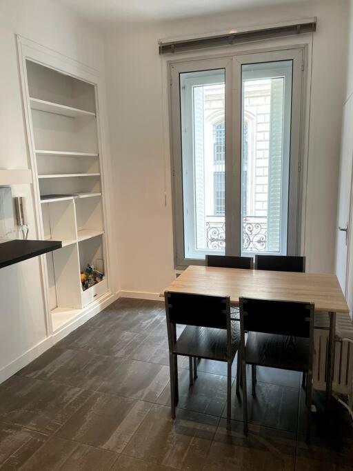 85m2 Center Republique 2 Br-4p *