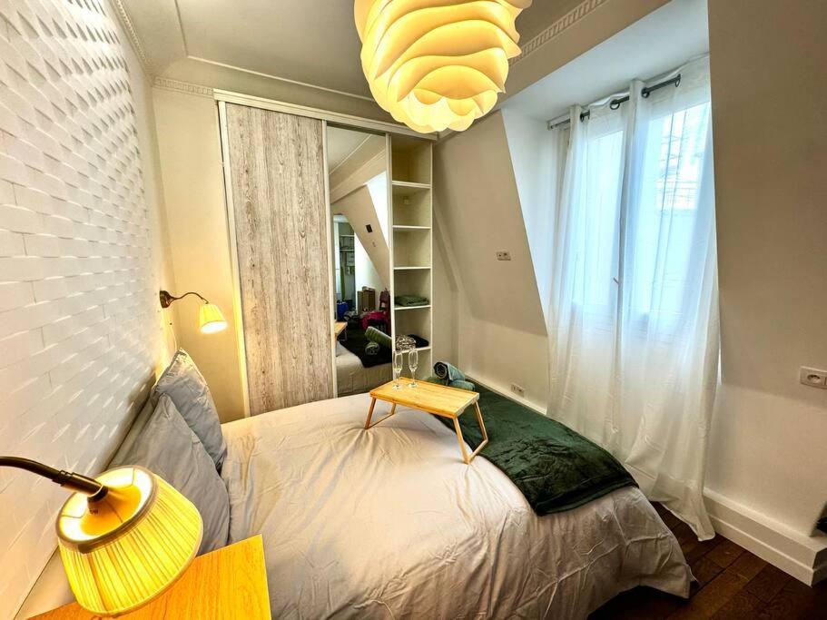 Apartment Champs-elysees - For 2 People