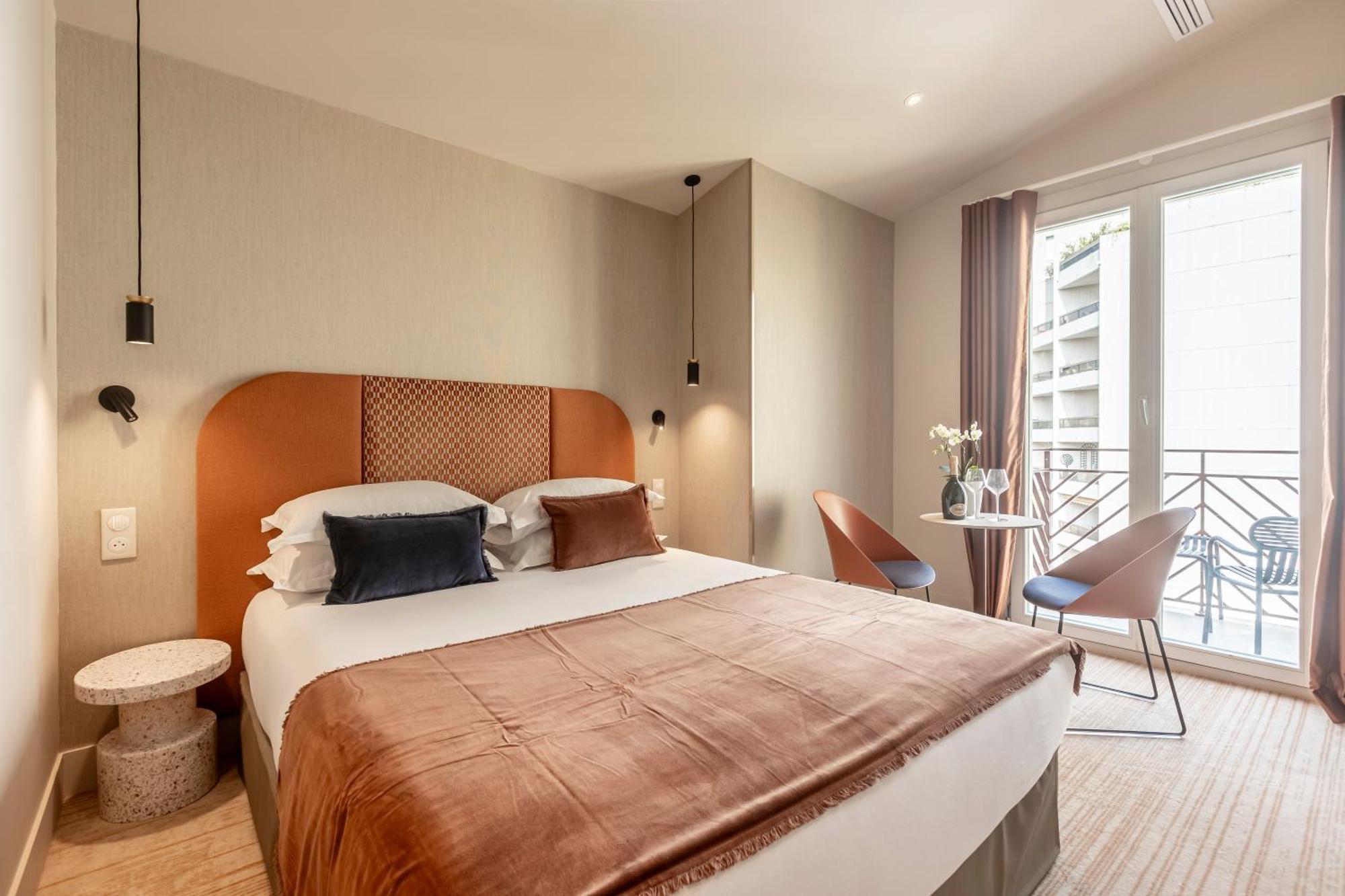 Fl - By Sweett 4* Paris