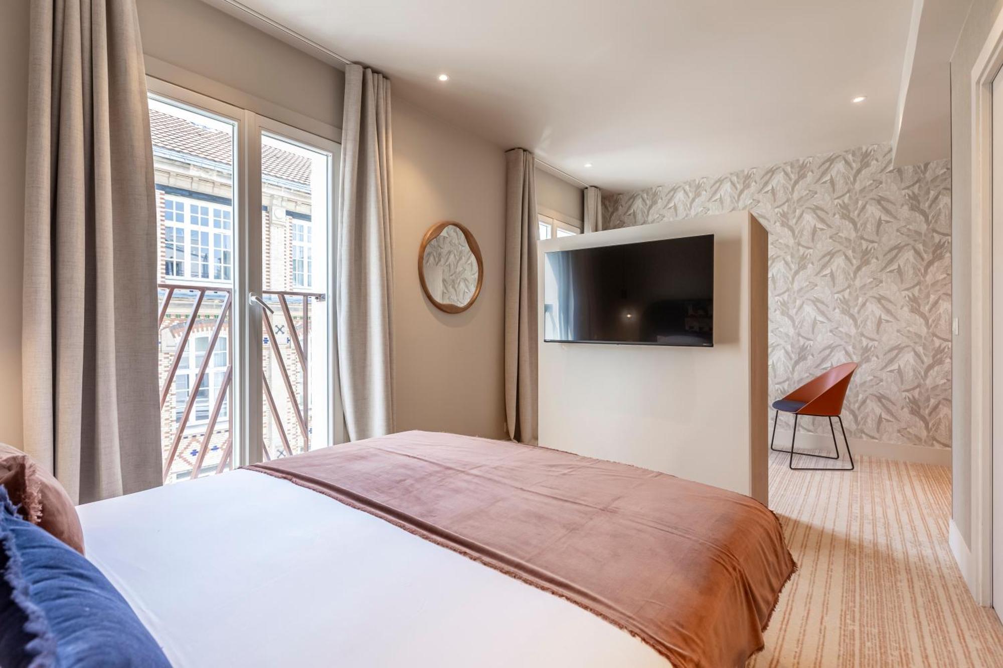 Hotel Fl - By Sweett 4*