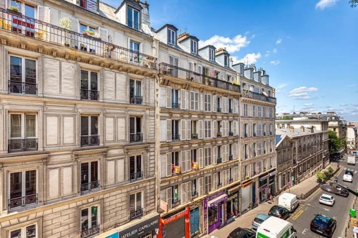 Cosy 2-bedroom In Montmartre Apartment Paris