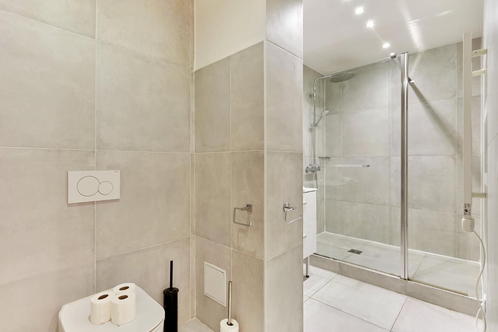 Apartment Charming Flat In The Heart Of Paris